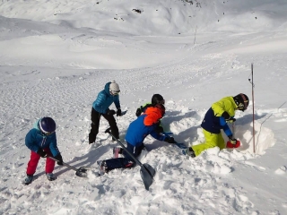 Lawinen-Grundkurs KIBE SAC-Visp